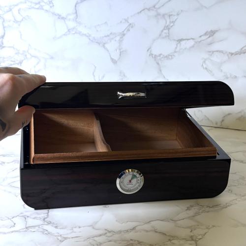 Savinelli High Lacquered Brown Humidor - 30 Cigar Capacity (End of Line)
