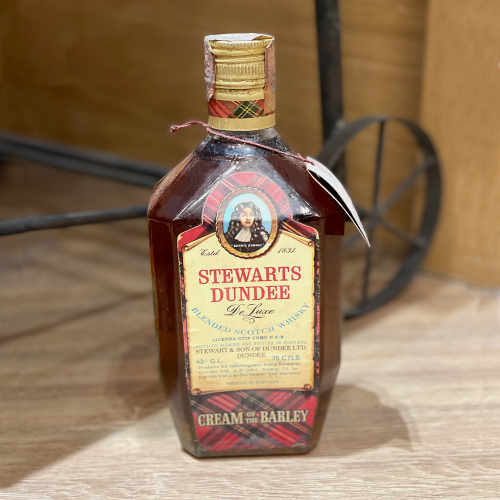 Stewarts Dundee Cream of the Barley 1970s Whisky - 75cl 43%