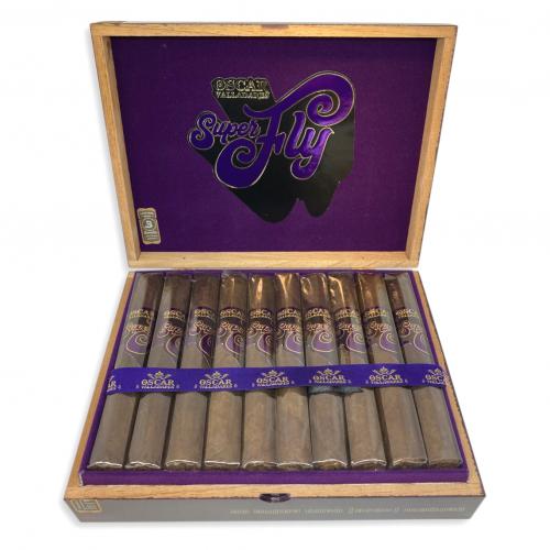 Oscar Valladares Superfly Super Toro Cigar - Box of 20