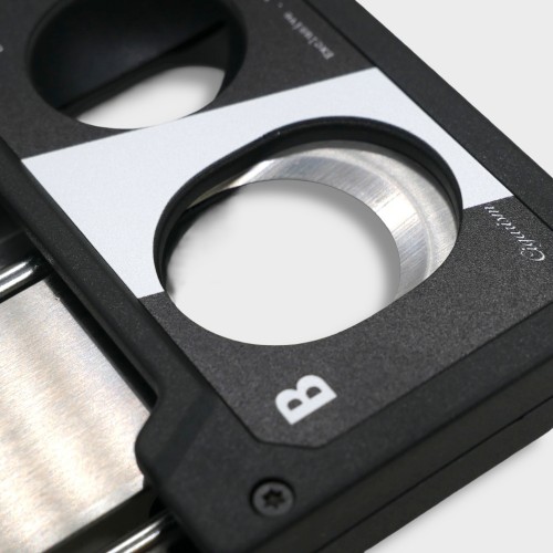 Cigarism Single Torch Jet Flame Lighter, Guillotine Cigar Cutter & Ashtray Gift Set - Black