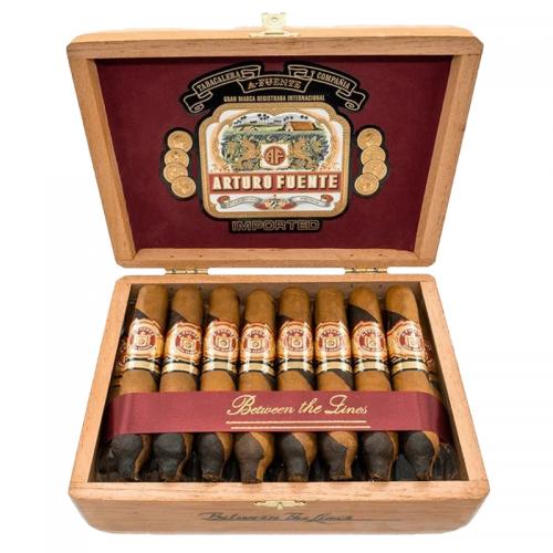 Arturo Fuente Hemingway Between the Lines Cigar - Box of 25