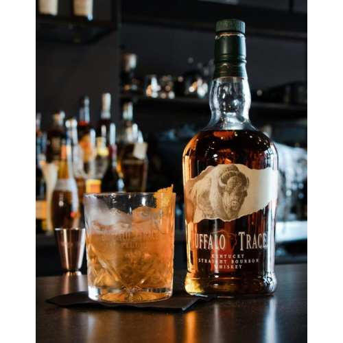 JANUARY SALE - Buffalo Trace Kentucky Straight Bourbon - 70cl 40%