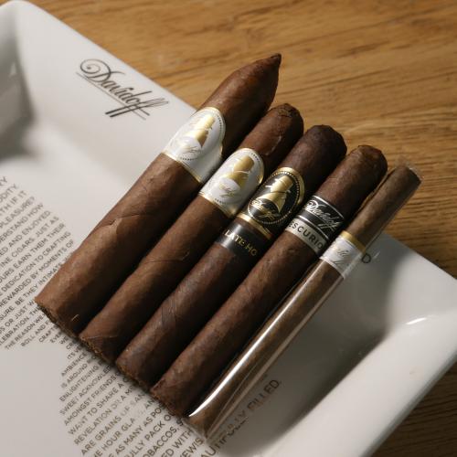 Davidoff Short and Sweet Selection Sampler - 5 Cigars