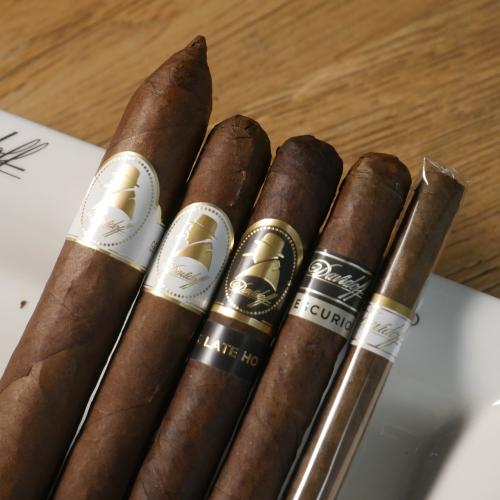 Davidoff Short and Sweet Selection Sampler - 5 Cigars