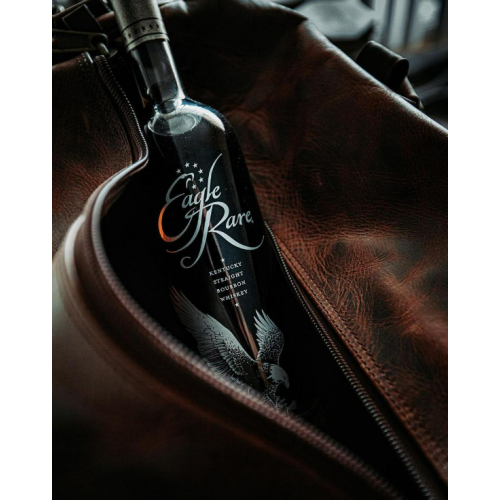 SPECIAL OFFER BUNDLE DEAL - Ron Abuelo 12 Year Old Rum & Eagle Rare 10 Year Old Kentucky Straight Bourbon Whiskey