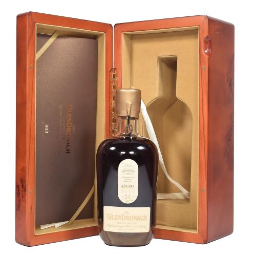 Glendronach 24 Year Old Grandeur Batch 009 Whisky - 70cl 48.7%