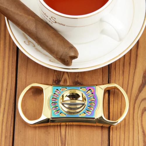 Cigarism Hollowed-out Zinc Alloy V-Cut Cigar Cutter - Gold (End of Line)