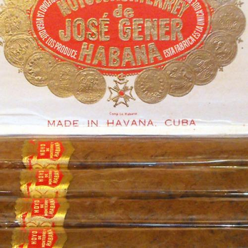 Hoyo Triunfos 1970's - box of 5 Hoyo Triunfos 1970's - box of 5