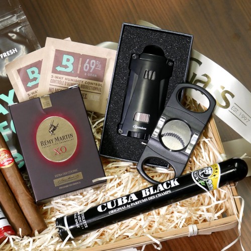 Luxury Cuban Cigar Hamper - Gift Sampler - 4 Cigars and Accessories