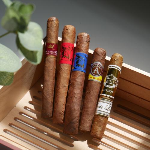 Petit Smokes Sampler - 5 Cigars
