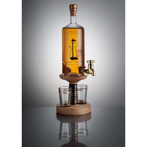 Fisherman Figure Tap and 2 Glasses Whisky Decanter (Stylish Whisky) - 40% 350ml