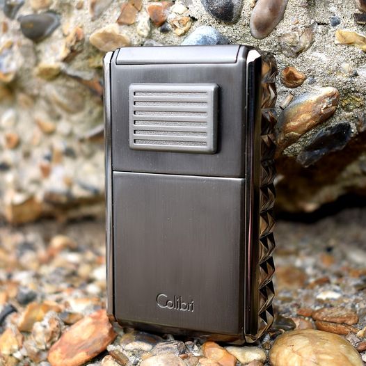 What's the difference? Soft Flame vs Jet Flame Cigar Lighters The