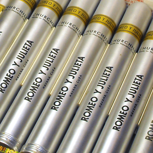 Romeo y Julieta Tubed Churchills 1970 - 1 Single Cigar Romeo y Julieta Tubed Churchills 1970 - 1 Single Cigar