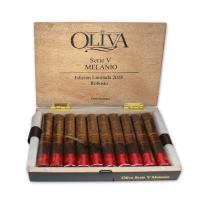 Oliva Serie V Melanio Robusto Cigar - Limited Edition 2018 - Box of 10