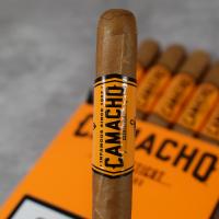 Camacho Connecticut Machitos Cigar - Pack of 6