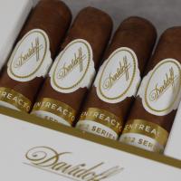 Davidoff 702 Series Aniversario Entreacto Cigar - Pack of 4 (End of Line)