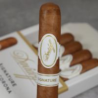 Davidoff Signature Petit Corona Cigar - Pack of 5