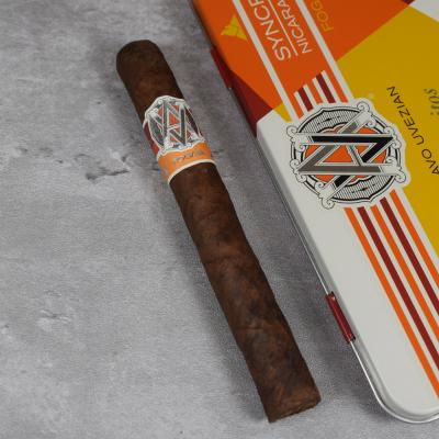 AVO Uvezian Syncro Nicaragua Fogata Puritos - 1 Single Cigar (End of Line)