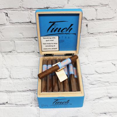 Blackbird Finch Corona Cigar - Box of 28