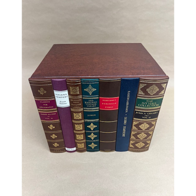 The Librarian Book Style Cigar Humidor - 75 Cigar Capacity