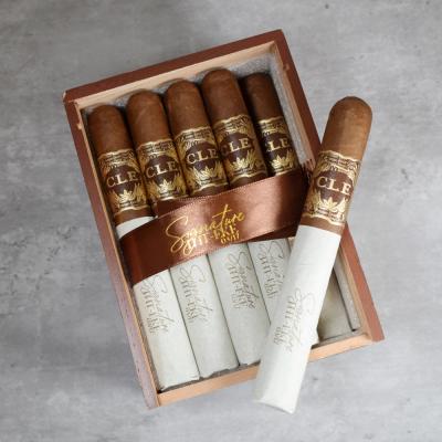 CLE Signature Toro Cigar - Box of 25