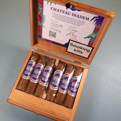 INTRO OFFER - Chateau Diadem Conviction Petit Belicoso Cigar - Box of 12