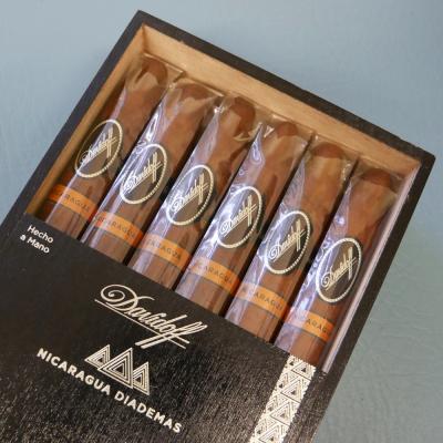 INTRO OFFER - Davidoff Nicaragua Diadema Cigar - Box of 12