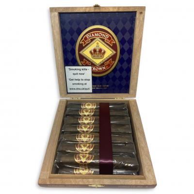 Diamond Crown Maduro Robusto No. 4 Cigars - Box of 15