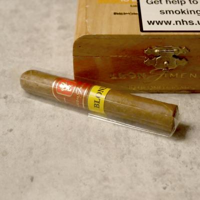 Leon Jimenes Petit Corona Blond (Vanilla) Cigar - 1 Single