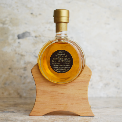 Small Barrel of Highland Malt with Oak Stand Whisky Decanter -20cl (Stylish Whisky)  40% -
