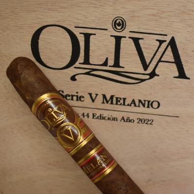 Oliva Serie V - Melanio EdiciÃ³n AÃ±o 2022 Cigar - 1 Single