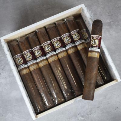 Alec Bradley Project 40 Maduro Toro Cigar - Box of 24
