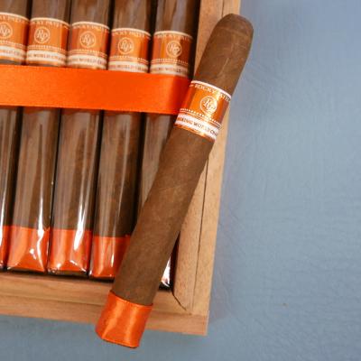 Rocky Patel Smoking World Championship Mareva Cigar - 1 Single