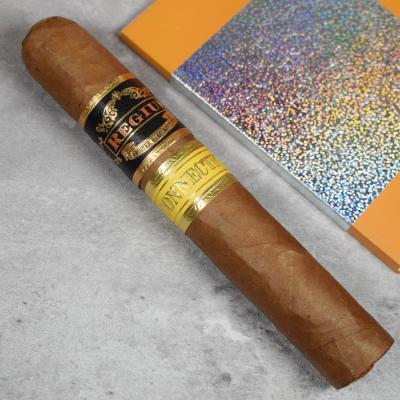 Regius Connecticut Robusto Cigar - 1 Single
