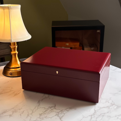 Savinelli Burgundy Laquered Humidor - 30 Cigar Capacity (End of Line)