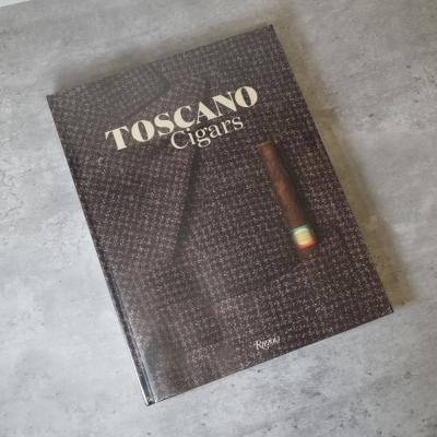 Toscano Cigars by Enrico Mannucci (Hardback)
