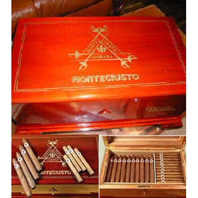 Compay Segundo with 90 Cigars