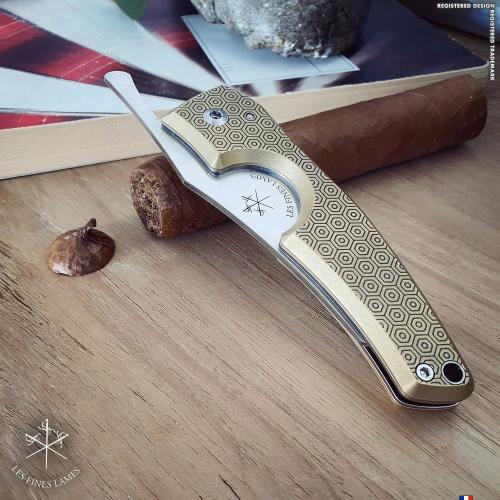 Les Fines Lames Le Petit - The Cigar Pocket Knife - Brass Hexagon