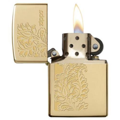 Zippo - High Polish Brass Paisley Design - Windproof Lighter