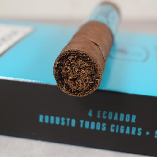 Camacho Ecuador Robusto Tubed Cigar - Pack of 4