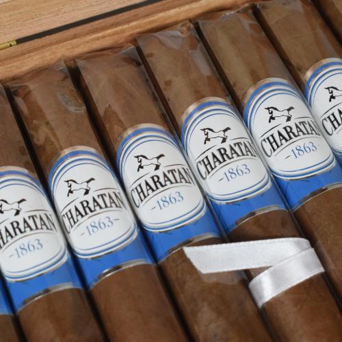 Charatan Robusto Cigar - Box of 25