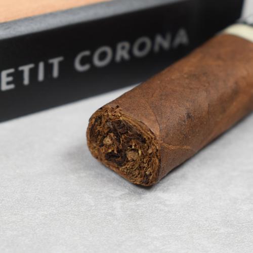 Joya de Nicaragua Cuatro Cinco Petit Corona Cigar - 1 Single