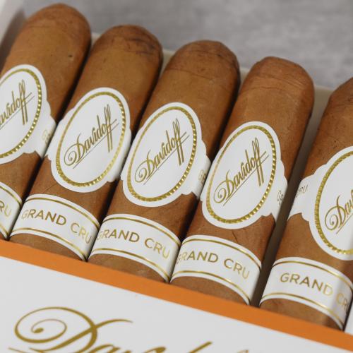 Davidoff Grand Cru No. 5 Cigar - Pack of 5