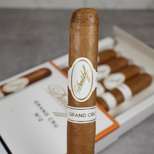 Davidoff Grand Cru No. 2 Cigar - Pack of 5