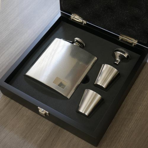 6oz Barley Flask With Cups & Funnel Gift Box Set
