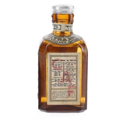 Cointreau 70 Proof Specialite Extra Dry Miniature - 40%