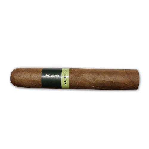 DH Boutique Nicarao Clasico Anno VI Robusto Cigar - 1 Single (End of Line)