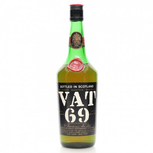 VAT 69 1960s - 4/5 Quart 86.8 Proof