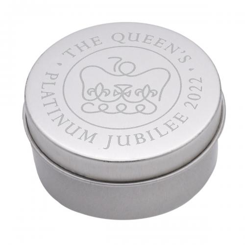 The Queens Platinum Jubilee 2022 Design Engraved Candle in Tin